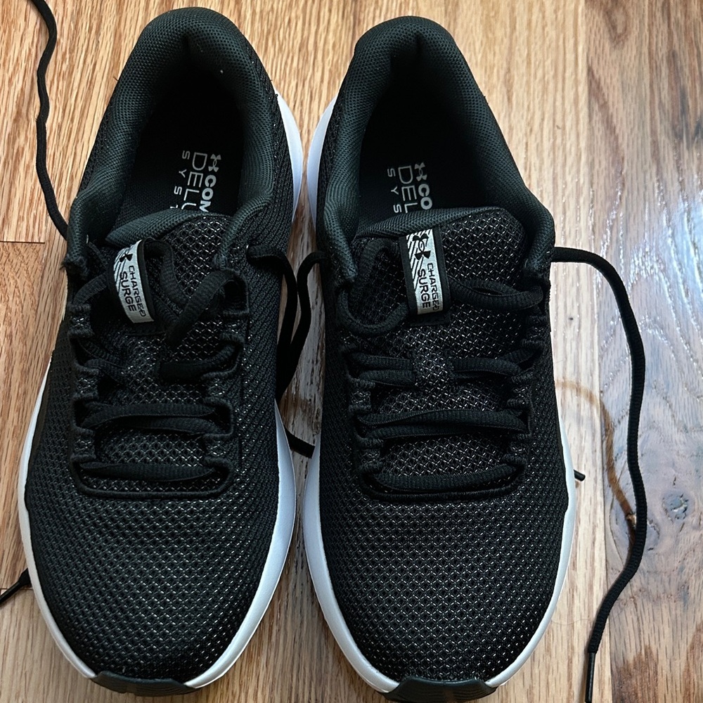 Under Armour Black Athletic Shoes - Picture 4 of 9